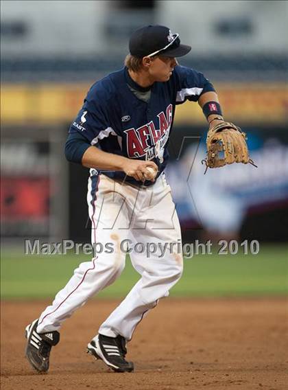 Thumbnail 2 in Aflac All-American Baseball Classic 2010 photogallery.