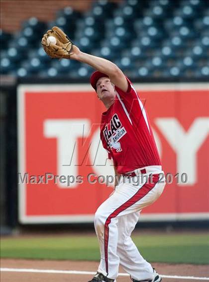 Thumbnail 3 in Aflac All-American Baseball Classic 2010 photogallery.