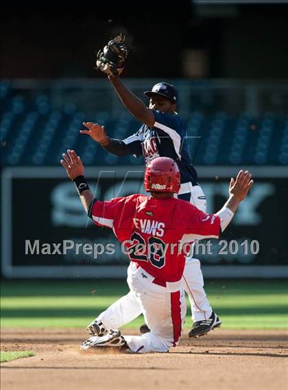 Thumbnail 1 in Aflac All-American Baseball Classic 2010 photogallery.