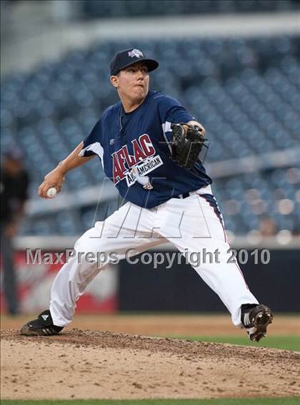 Thumbnail 1 in Aflac All-American Baseball Classic 2010 photogallery.
