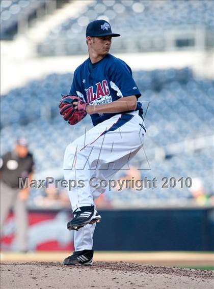 Thumbnail 3 in Aflac All-American Baseball Classic 2010 photogallery.