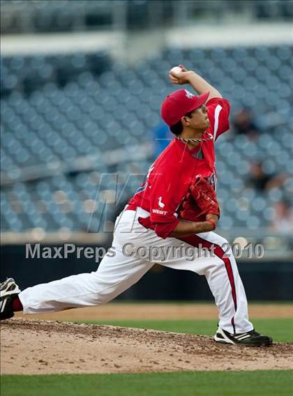 Thumbnail 3 in Aflac All-American Baseball Classic 2010 photogallery.