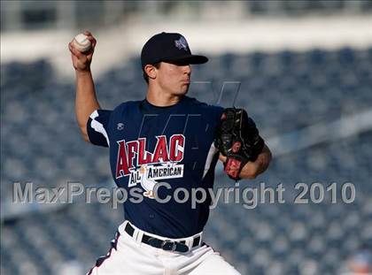 Thumbnail 1 in Aflac All-American Baseball Classic 2010 photogallery.