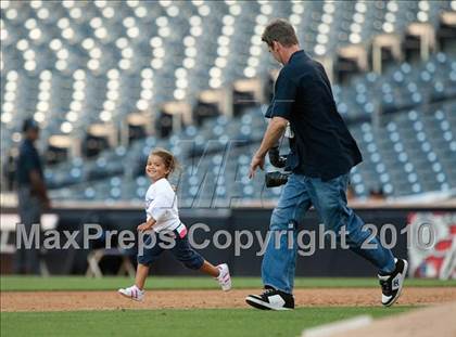 Thumbnail 3 in Aflac All-American Baseball Classic 2010 photogallery.