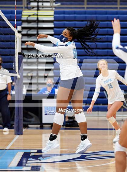 Thumbnail 2 in Sprayberry vs. Pope (Tri Match) photogallery.