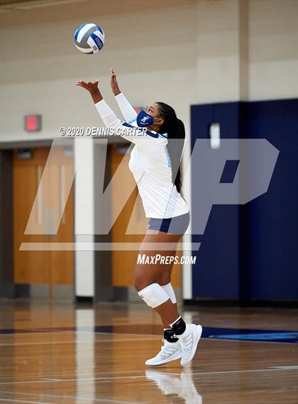 Thumbnail 3 in Sprayberry vs. Pope (Tri Match) photogallery.