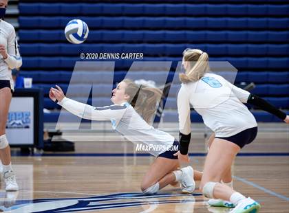 Thumbnail 2 in Sprayberry vs. Pope (Tri Match) photogallery.