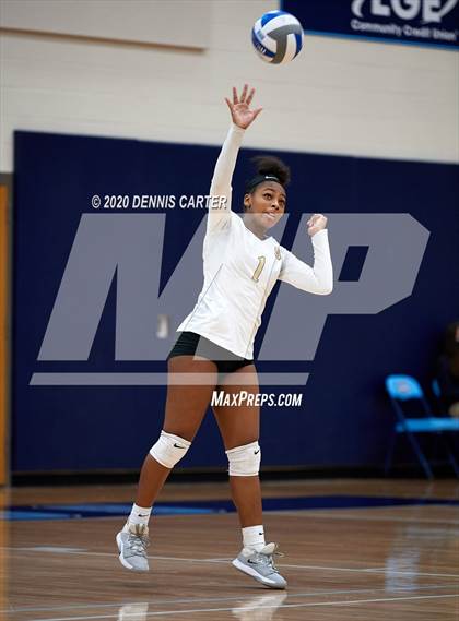 Thumbnail 3 in Sprayberry vs. Pope (Tri Match) photogallery.