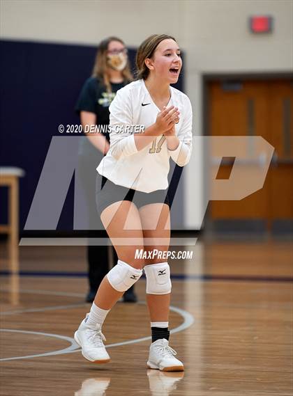 Thumbnail 1 in Sprayberry vs. Pope (Tri Match) photogallery.