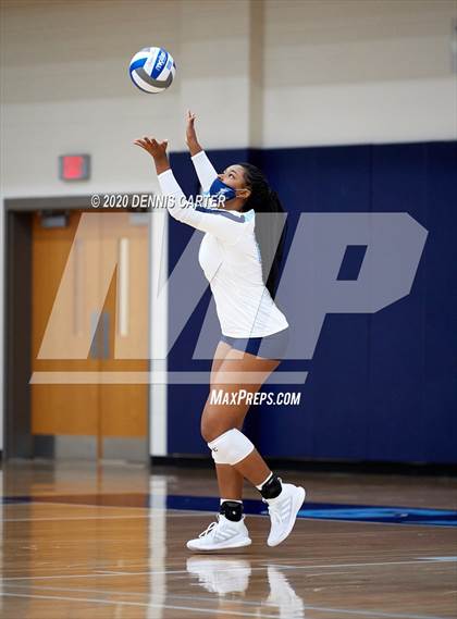 Thumbnail 2 in Sprayberry vs. Pope (Tri Match) photogallery.