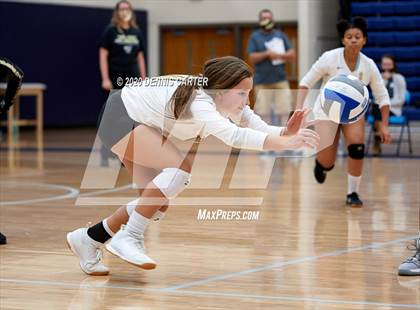 Thumbnail 2 in Sprayberry vs. Pope (Tri Match) photogallery.