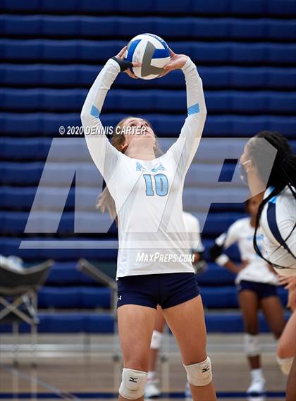 Thumbnail 1 in Sprayberry vs. Pope (Tri Match) photogallery.