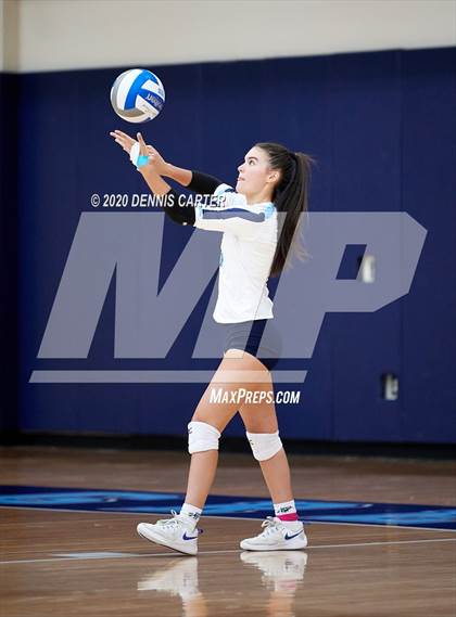 Thumbnail 2 in Sprayberry vs. Pope (Tri Match) photogallery.