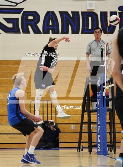 Thumbnail 2 in Littleton Public Schools @ Grandview photogallery.