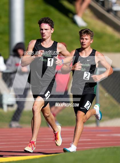 Thumbnail 1 in CHSAA Final 5A (3200 Meters) photogallery.