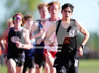 Thumbnail 2 in CHSAA Final 5A (3200 Meters) photogallery.