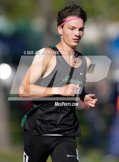 Thumbnail 2 in CHSAA Final 5A (3200 Meters) photogallery.