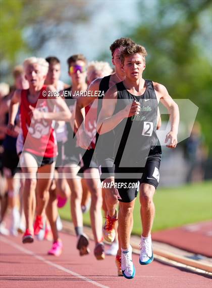 Thumbnail 2 in CHSAA Final 5A (3200 Meters) photogallery.