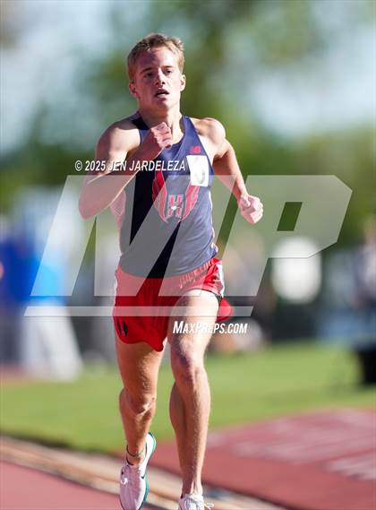 Thumbnail 1 in CHSAA Final 5A (3200 Meters) photogallery.