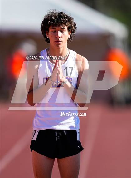 Thumbnail 1 in CHSAA Final 5A (3200 Meters) photogallery.