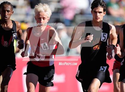 Thumbnail 1 in CHSAA Final 5A (3200 Meters) photogallery.