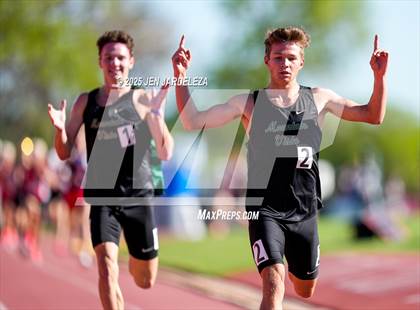 Thumbnail 2 in CHSAA Final 5A (3200 Meters) photogallery.
