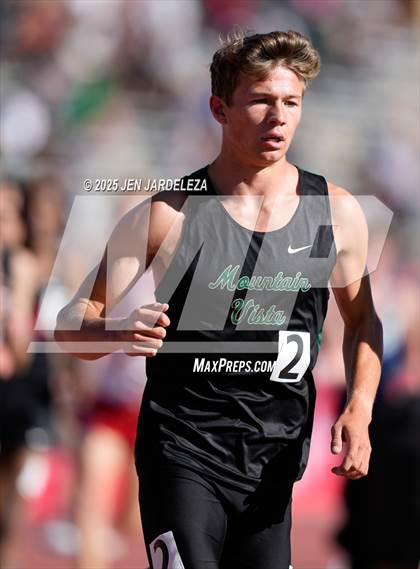 Thumbnail 2 in CHSAA Final 5A (3200 Meters) photogallery.