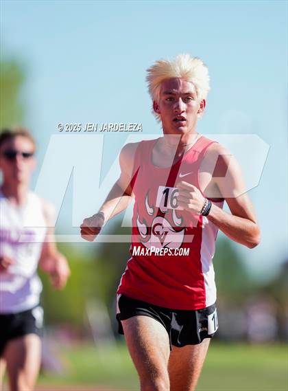 Thumbnail 1 in CHSAA Final 5A (3200 Meters) photogallery.