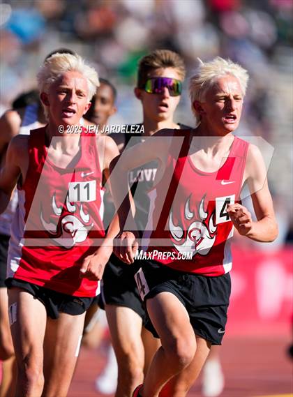 Thumbnail 1 in CHSAA Final 5A (3200 Meters) photogallery.