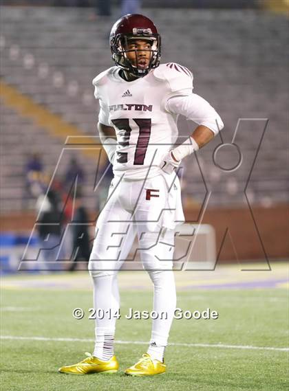 Thumbnail 2 in Trezevant vs. Fulton (TSSAA Division I Class 4A BlueCross Bowl)  photogallery.