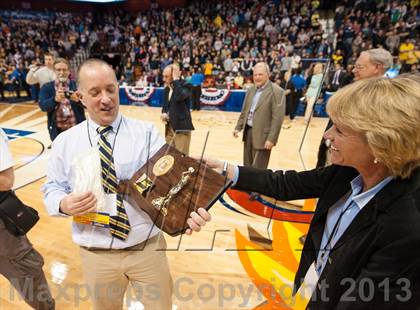 Thumbnail 1 in Woodstock Academy vs. Trinity Catholic (CIAC Class L Final) photogallery.