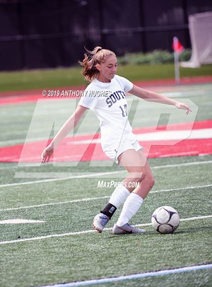 Thumbnail 2 in Carey @ Mineola photogallery.
