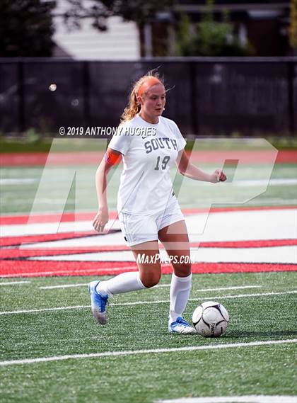 Thumbnail 1 in Carey @ Mineola photogallery.