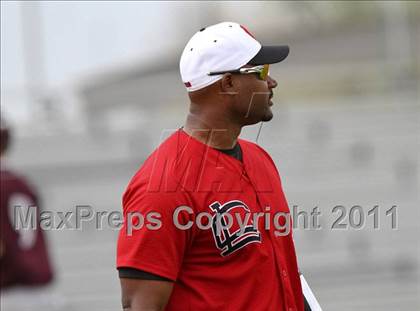 Thumbnail 1 in Lee [Robert E.] v Langham Creek (Gary Herrington Invitational) photogallery.