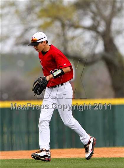 Thumbnail 2 in Lee [Robert E.] v Langham Creek (Gary Herrington Invitational) photogallery.