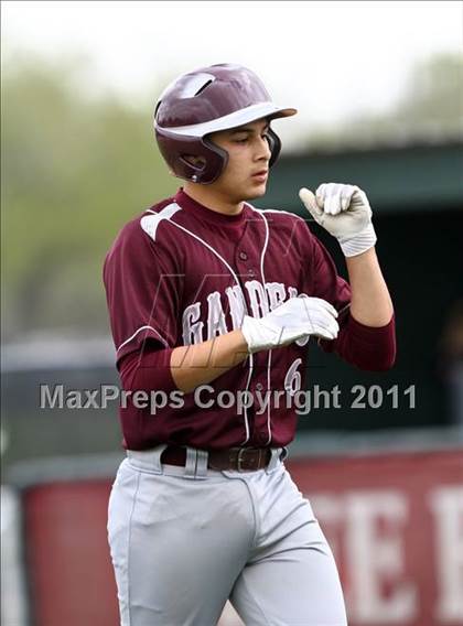 Thumbnail 2 in Lee [Robert E.] v Langham Creek (Gary Herrington Invitational) photogallery.