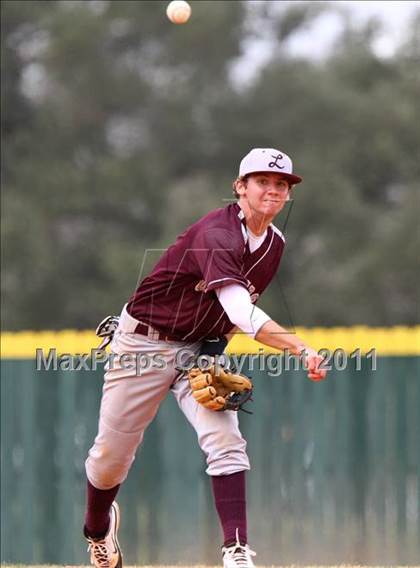 Thumbnail 2 in Lee [Robert E.] v Langham Creek (Gary Herrington Invitational) photogallery.