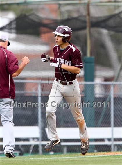 Thumbnail 3 in Lee [Robert E.] v Langham Creek (Gary Herrington Invitational) photogallery.