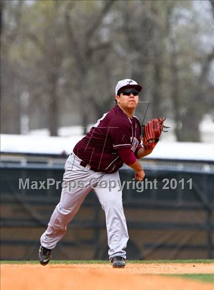Thumbnail 3 in Lee [Robert E.] v Langham Creek (Gary Herrington Invitational) photogallery.