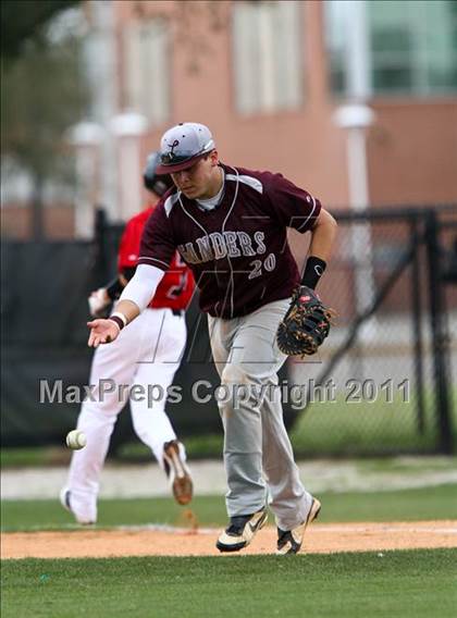 Thumbnail 2 in Lee [Robert E.] v Langham Creek (Gary Herrington Invitational) photogallery.