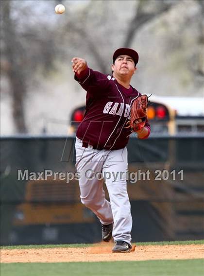 Thumbnail 3 in Lee [Robert E.] v Langham Creek (Gary Herrington Invitational) photogallery.