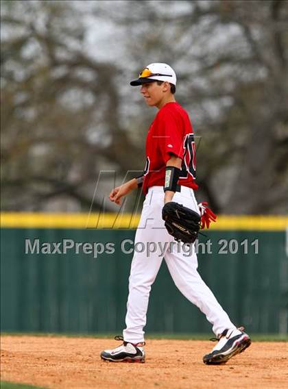 Thumbnail 3 in Lee [Robert E.] v Langham Creek (Gary Herrington Invitational) photogallery.
