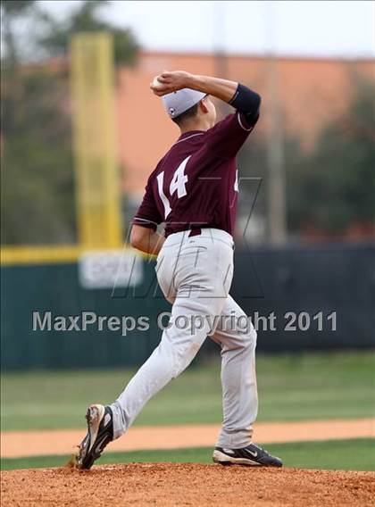 Thumbnail 2 in Lee [Robert E.] v Langham Creek (Gary Herrington Invitational) photogallery.