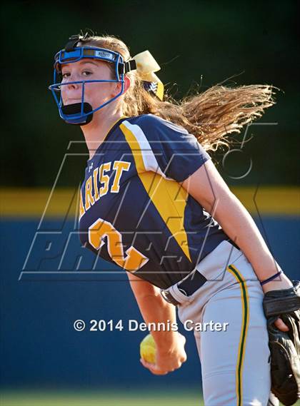 Thumbnail 1 in Marist @ Pope photogallery.