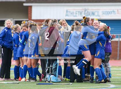 Thumbnail 1 in Line Mountain vs Greenwood (PIAA Class 1A Quarterfinal) photogallery.