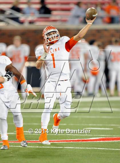 Thumbnail 2 in Gilmer vs. Celina (UIL 4A Division 2 Semifinal) photogallery.