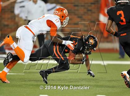 Thumbnail 1 in Gilmer vs. Celina (UIL 4A Division 2 Semifinal) photogallery.