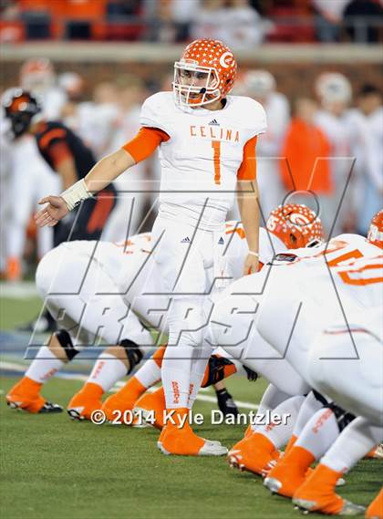 Thumbnail 3 in Gilmer vs. Celina (UIL 4A Division 2 Semifinal) photogallery.