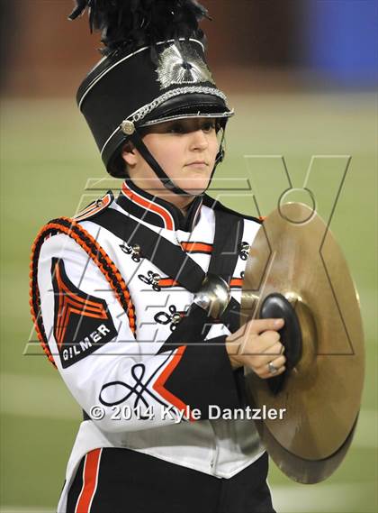 Thumbnail 2 in Gilmer vs. Celina (UIL 4A Division 2 Semifinal) photogallery.