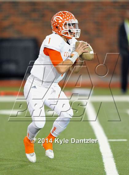 Thumbnail 3 in Gilmer vs. Celina (UIL 4A Division 2 Semifinal) photogallery.